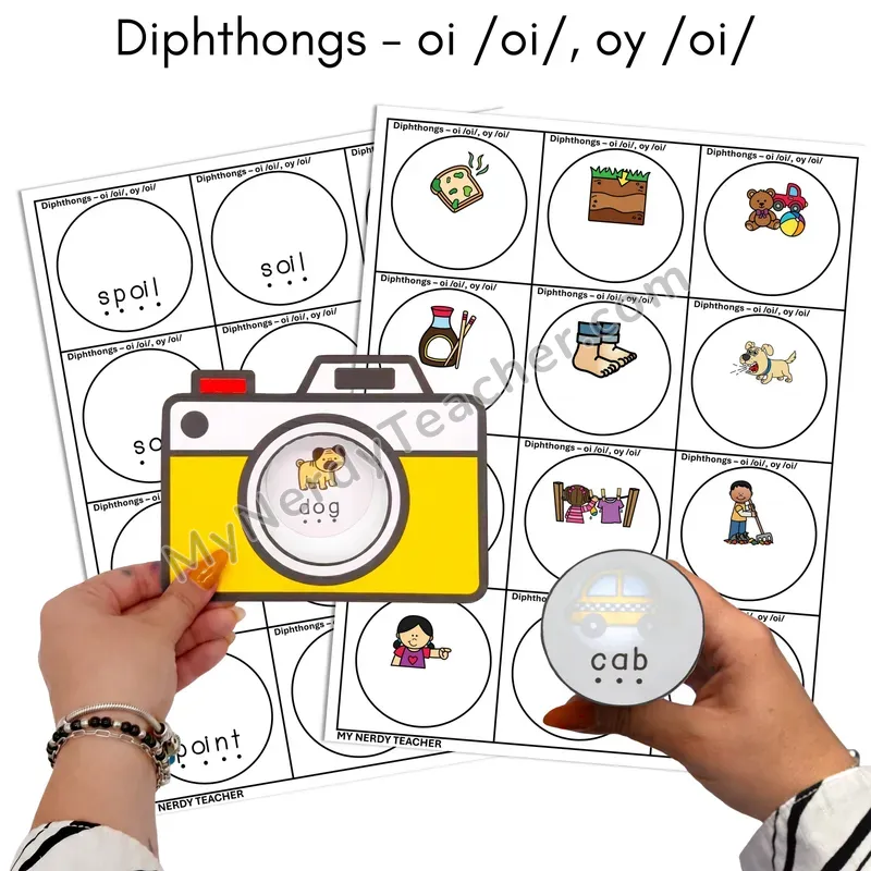 Diphthongs oi, oy Flashlight Phonics Task Cards — Color