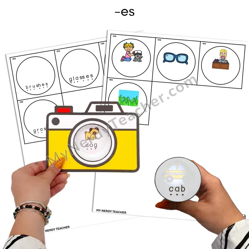 Inflectional Ending -es Flashlight Phonics Task Cards — Color