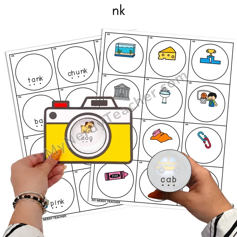 Digraph nk Flashlight Phonics Task Cards — Color